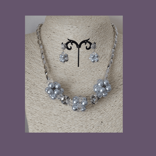 The Star Necklace and Earring Set