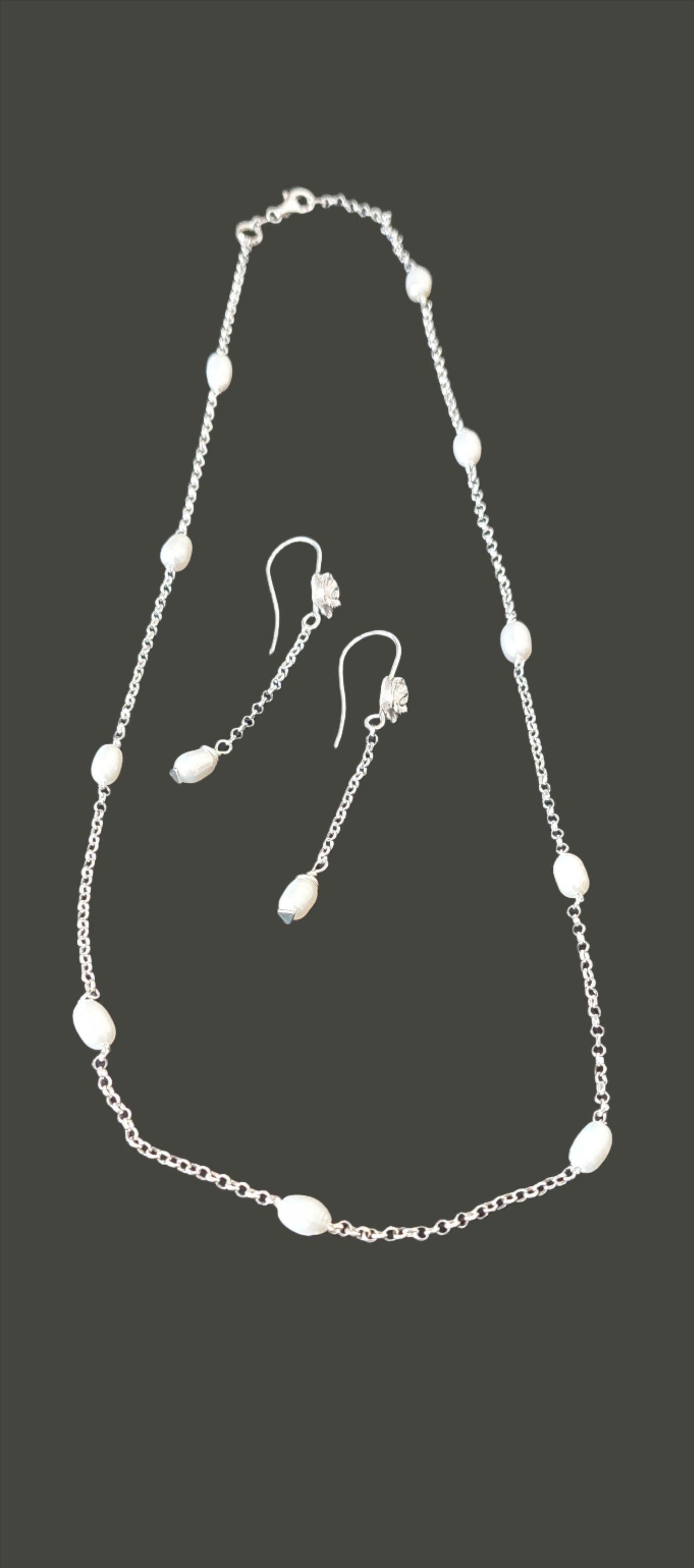 Silver Lily Bead and Chain Necklace Set